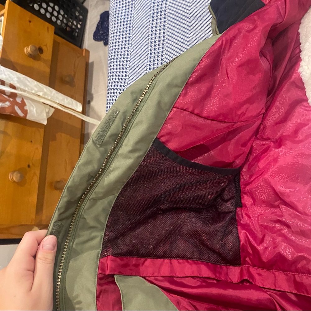 Roxy Jetty Snowboard jacket - Picture 7 of 13